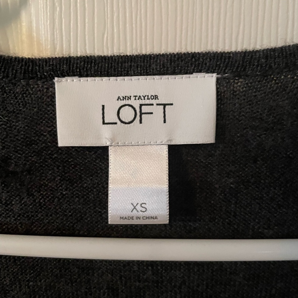 Mid-length long sleeve grey dress- used for a maternity dress